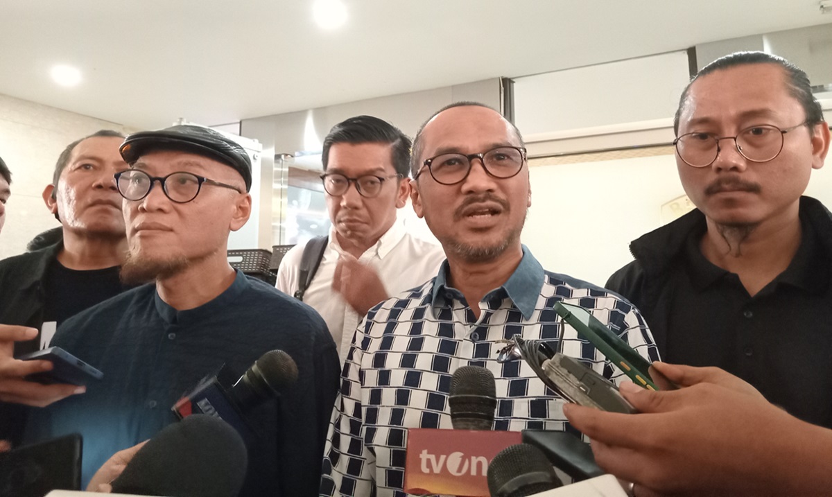 Koalisi Masyarakat Sipil mendesak Kapolri segera menahan mantan ketua KPK Firli Bahuri.