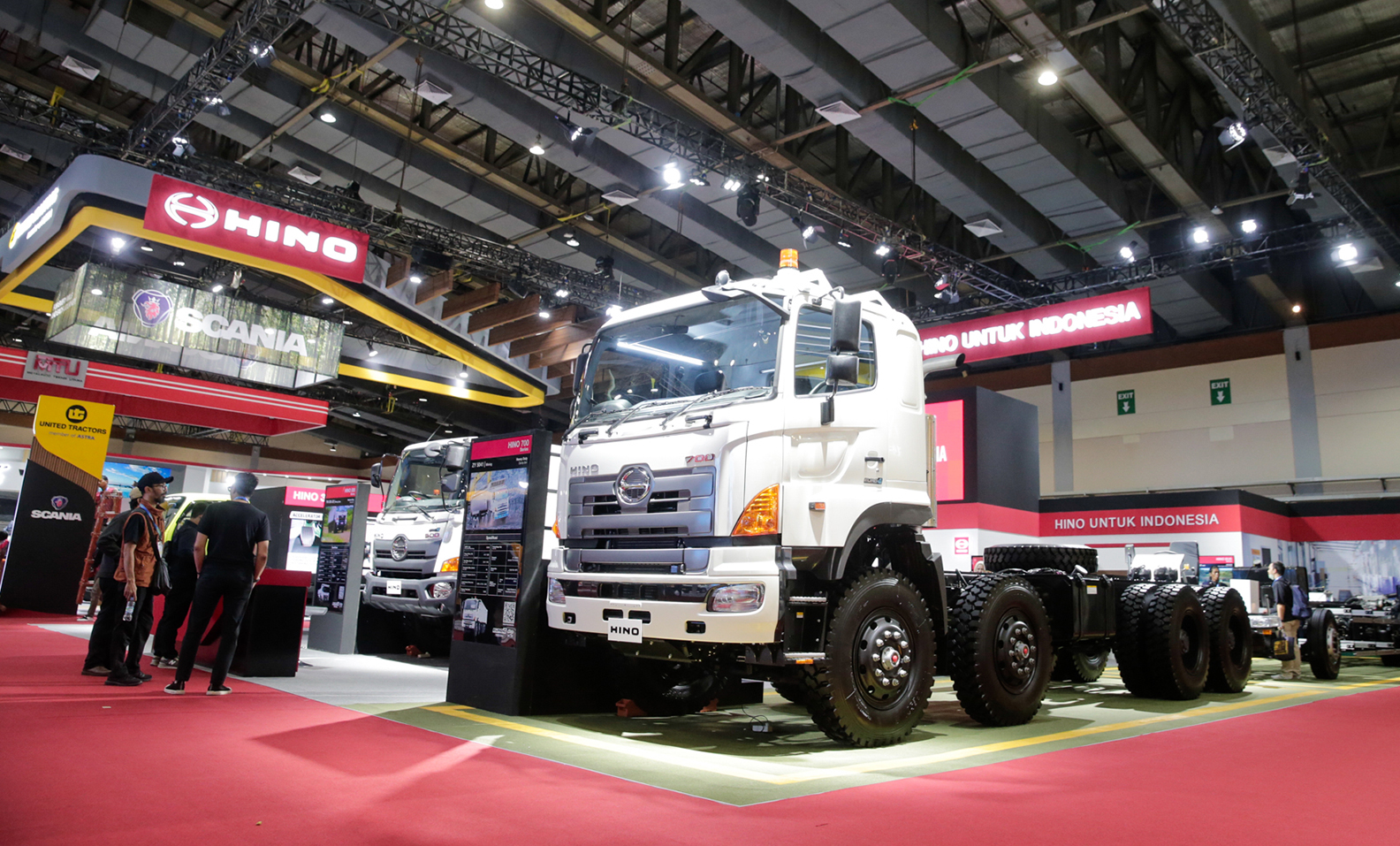 Hino 700 ZY 8x4