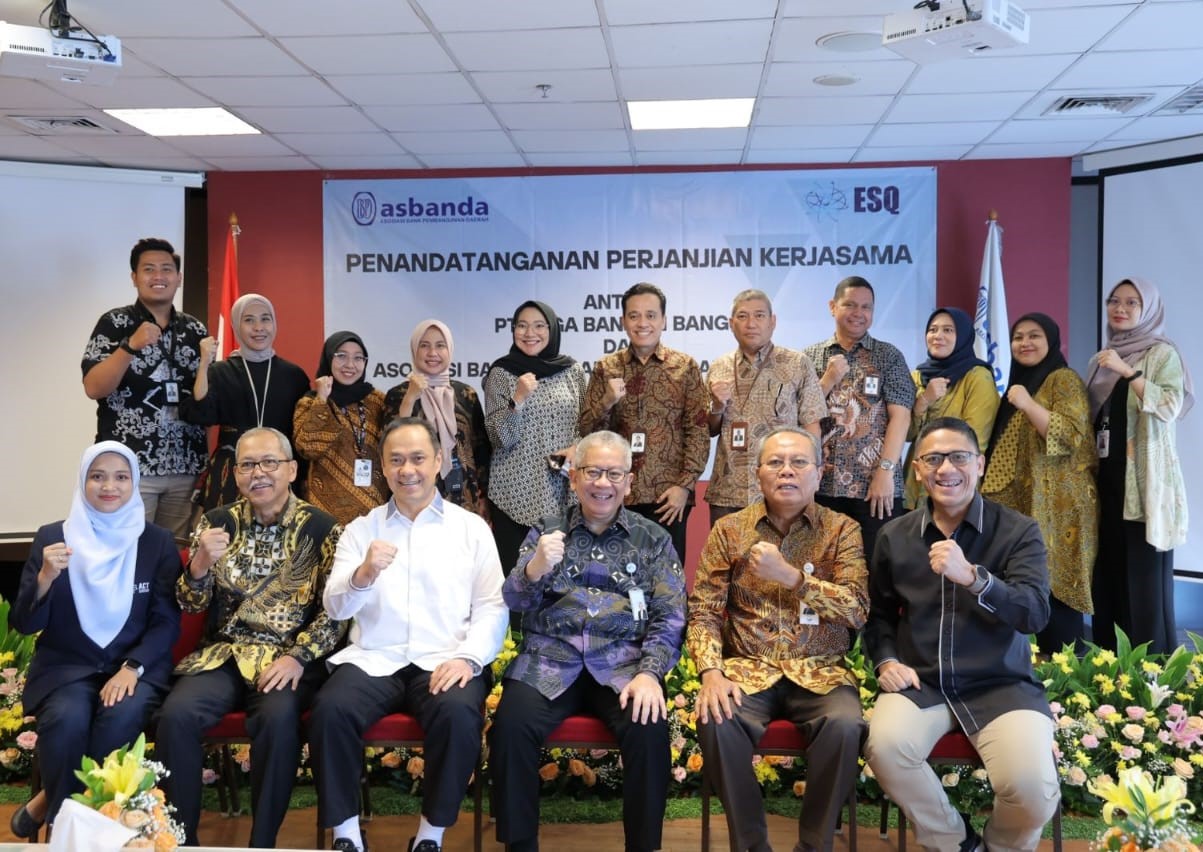 Asosiasi Bank Pembangunan Daerah (Asbanda) melakukan kerja sama dengan ESQ (PT Arga Bangun Bangsa).