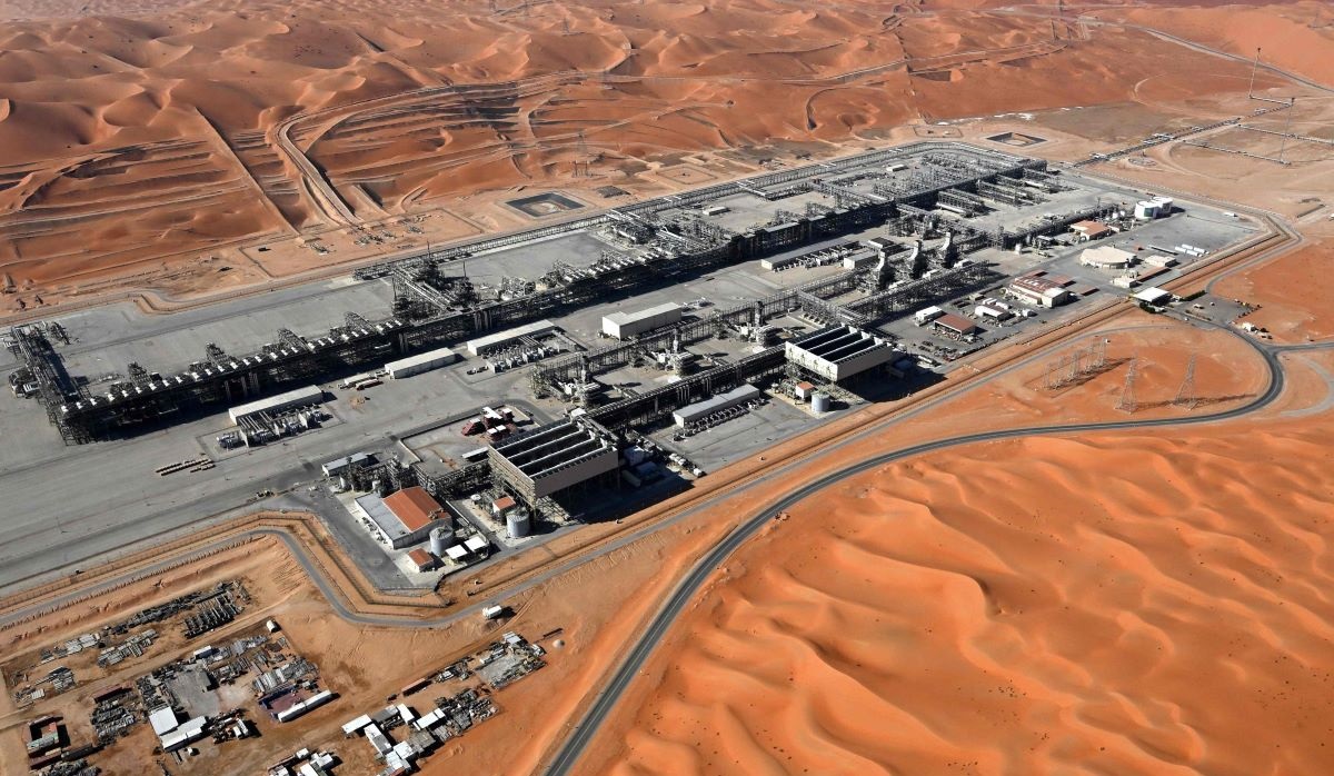 Kilang minyak di gurun antara Shubaytah dan Shubaytah, pada reli Dakar 2024, di Arab Saudi, pada 12 Januari 2024. 