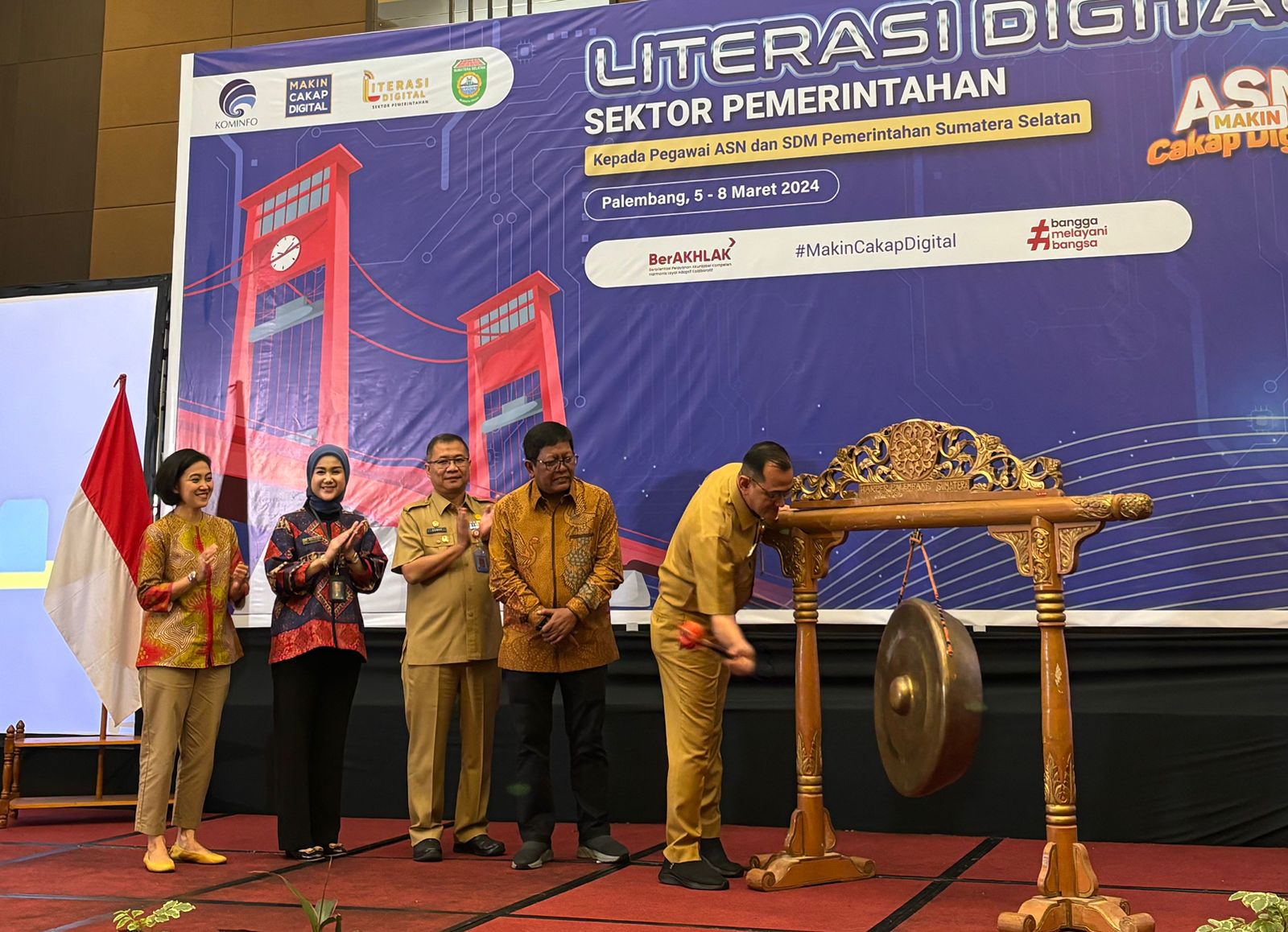 Kemampuan ASN dalam mengakses internet harus dibarengi dengan literasi digital.