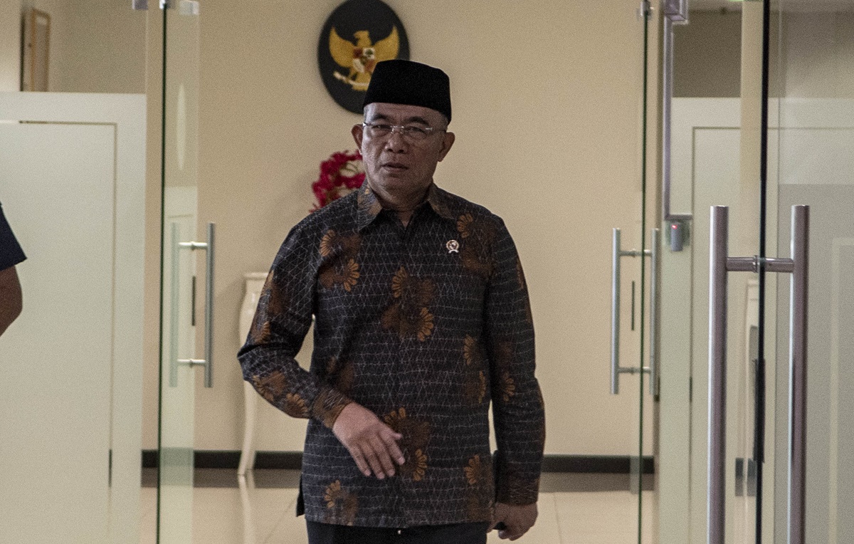 Muhadjir Effendy menyampaikan pada puncak arus mudik masyarakat harus persiapkan kendaraan dan fisik secara matang, sebelum mudik lebaran.