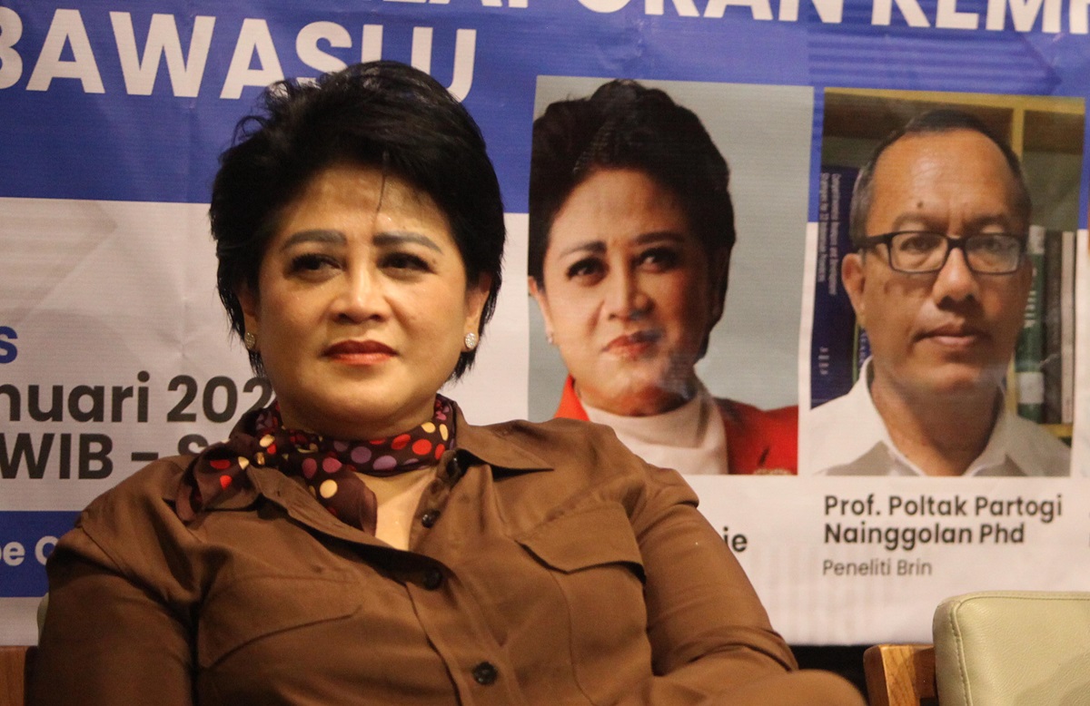 Pengamat militer Connie Rahakundini Bakrie kembali dilaporkan ke polisi, kali ini dia dikaitkan dengan pelanggaran UU ITE.