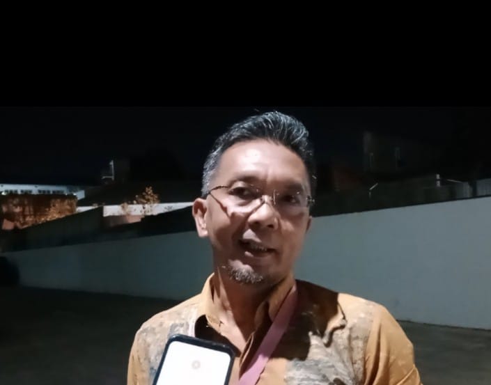  Dede Kusnandar, penasihat hukum AN, tersangka kasus revitalisasi Pasar Sindangkasih, Cigasong, Kabupaten Majalengka