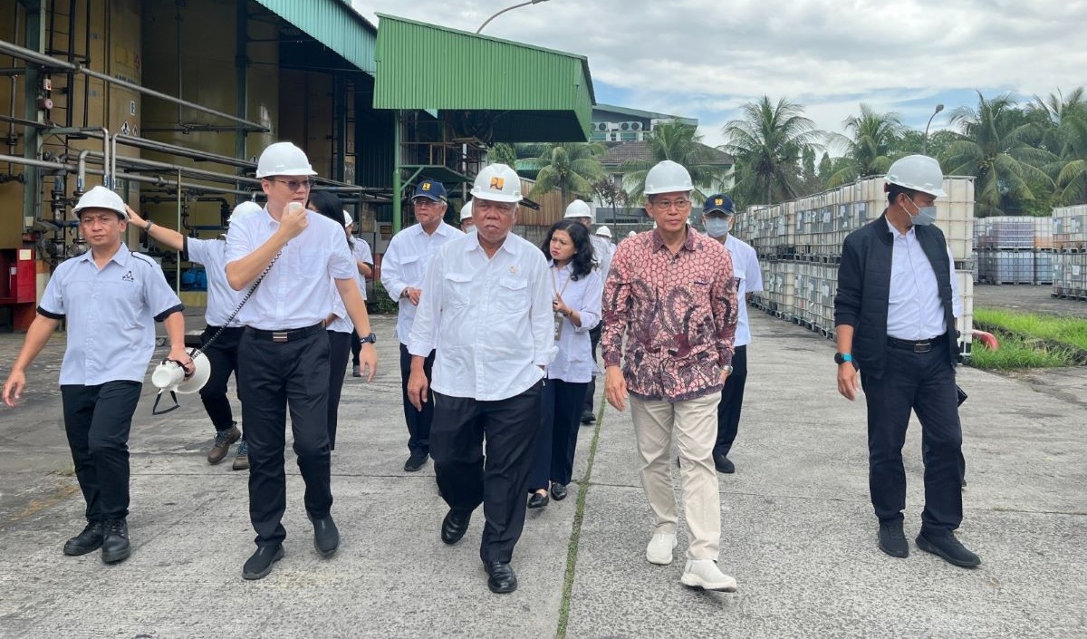 Menteri PUPR Basuki Hadimuljono terus mendorong penguatan produk dalam negeri dalam pembangunan infrastruktur.