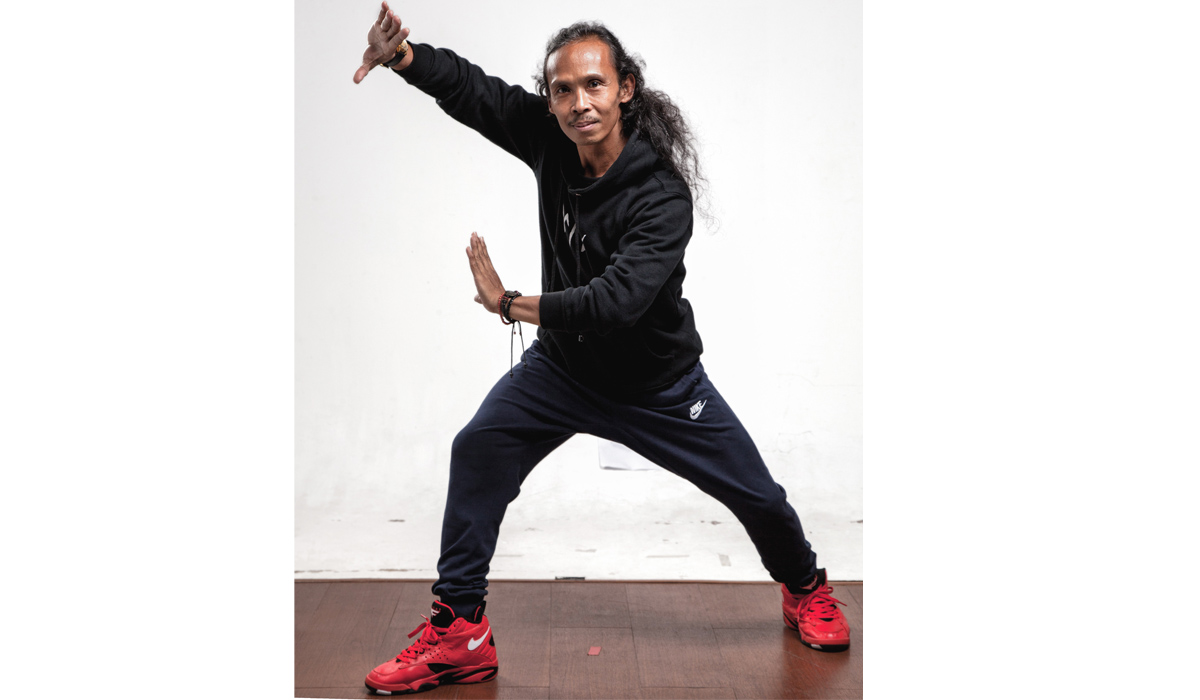 Yayan Ruhian akan menikmati sebagian waktu bulan Ramadan tahun ini di kampung halamannya yang terletak di Desa Cibeber, Jawa Barat.