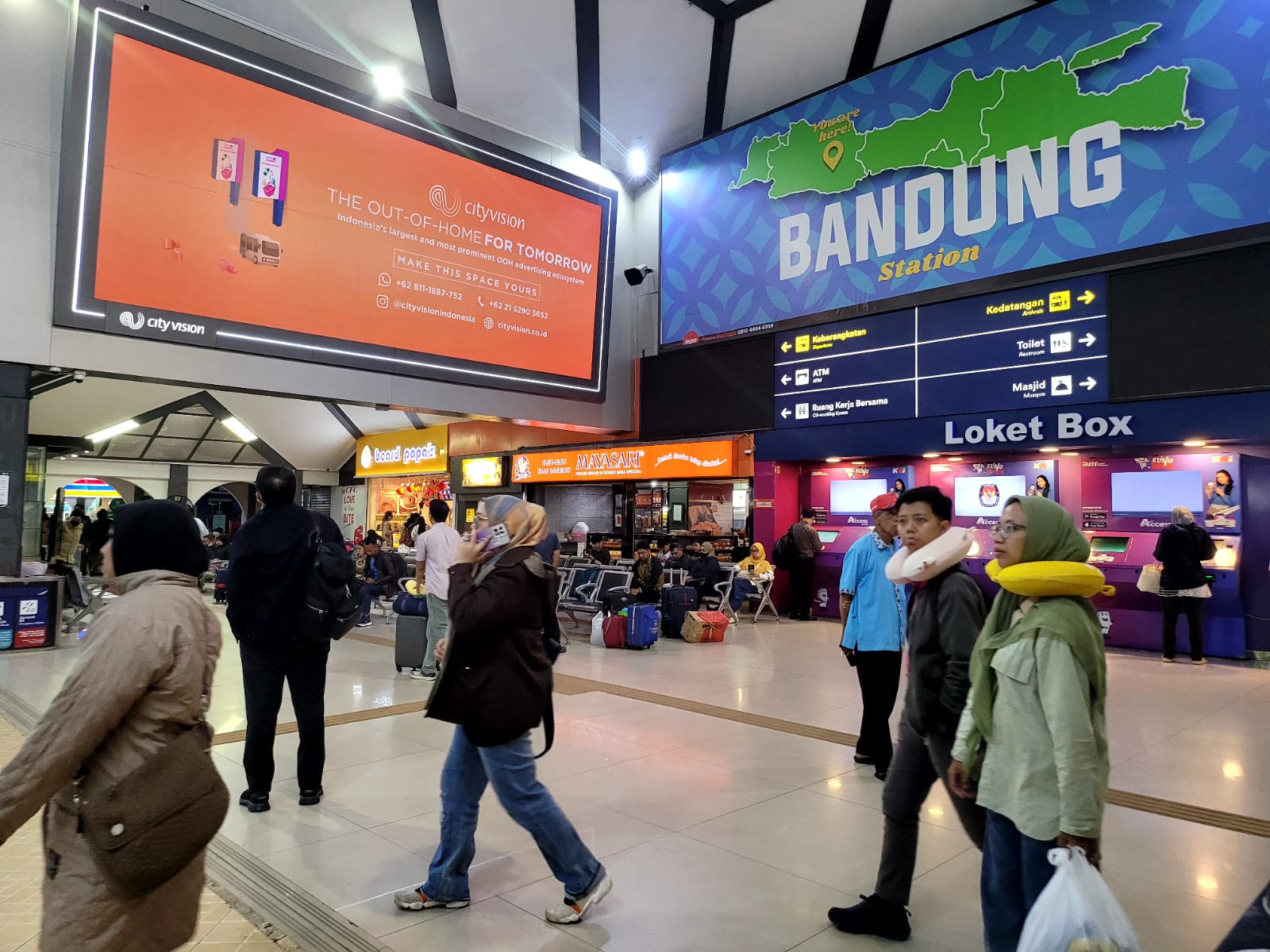 Stasiun kereta api Bandung