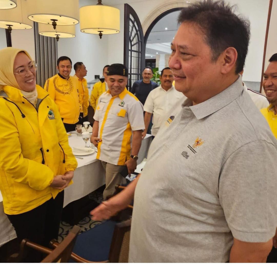 Mantan Bupati Purwakarta Anne Ratna Mustika bertemu dengan Ketua Umum Partai Golkar Airlangga Hartarto 