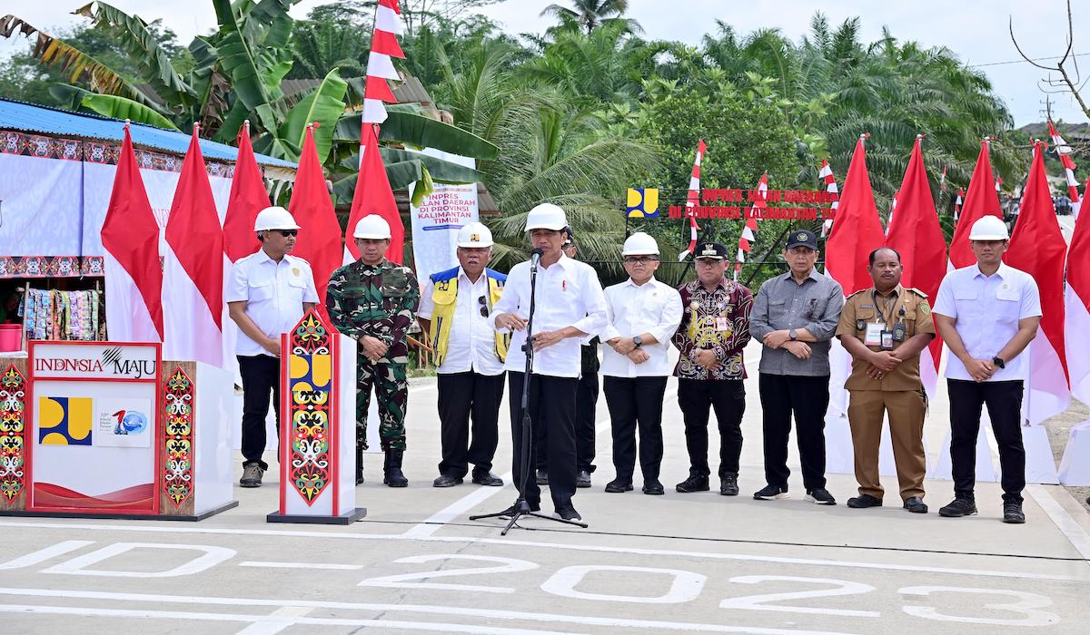 Peresmian jalan inpres di Kalimantan Timur