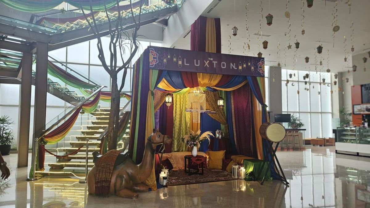 Dengan tema Taste of Nusantara, The Luxton Bandung telah menyiapkan pengalaman kuliner yang sangat cocok dinikmati untuk Anda dan keluarga.