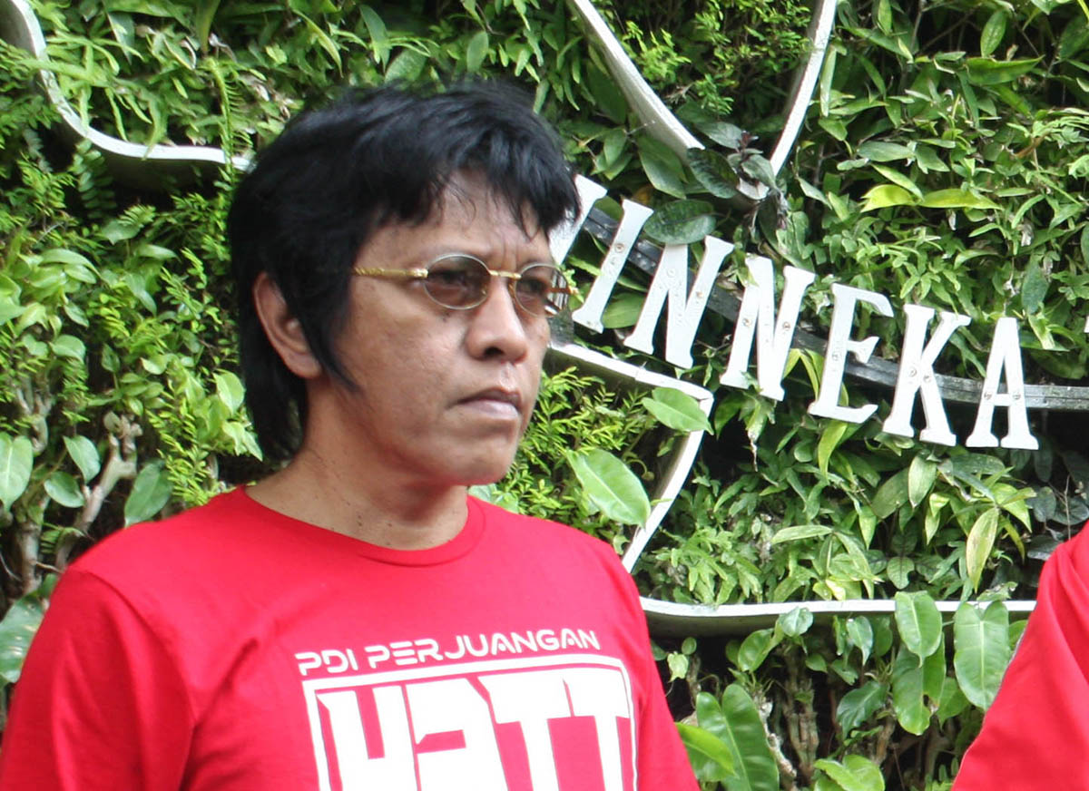 Adian Napitupulu menegaskan PDIP tidak takut hak angket dan tidak ada instruksi mundur dari hak angket kecurangan Pemilu 2024.