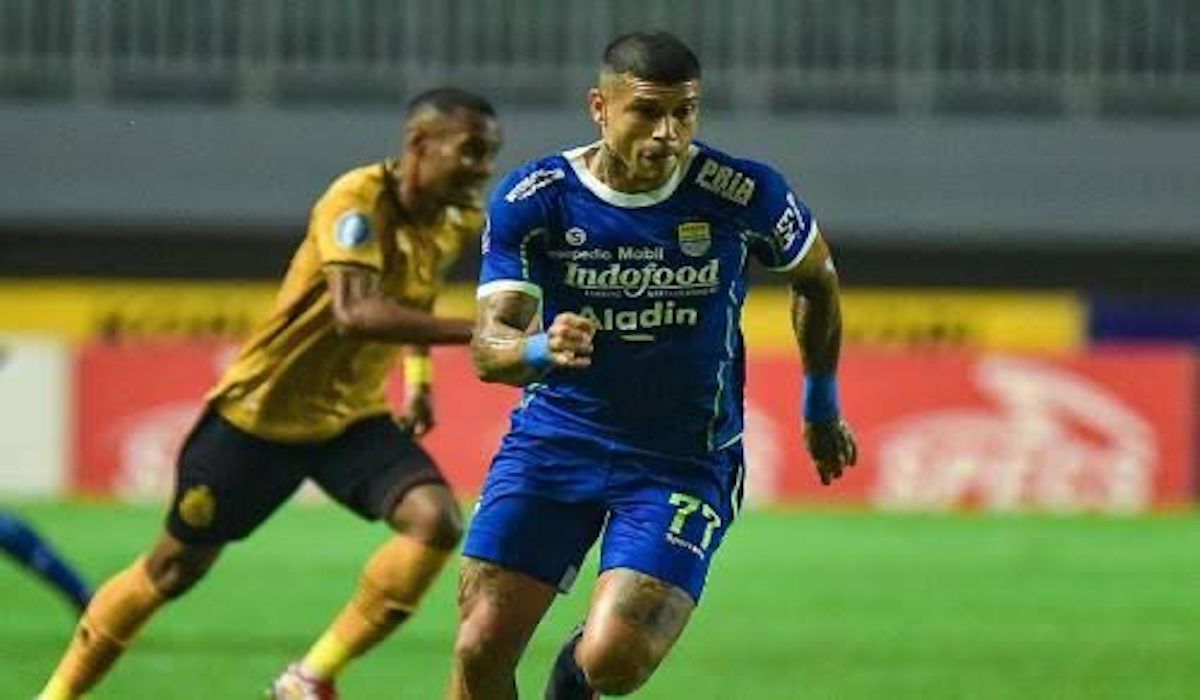 Persib vs Bhayangkara FC