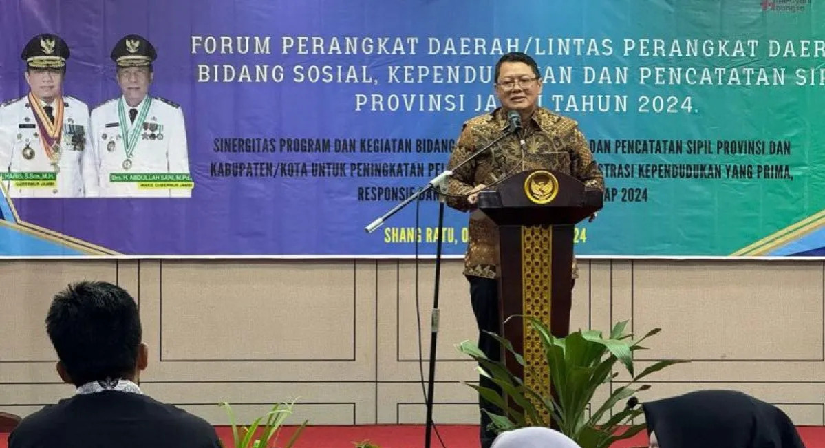 Kepala Dinas Kependudukan dan Pencatatan Sipil DKI Jakarta Budi Awaluddin. 