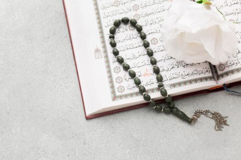 Ilustrasi, berikut manfaat membaca Ayat Kursi setiap hari sebelum tidur 