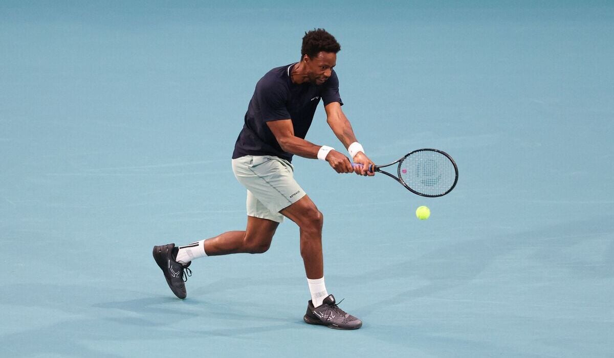 Petenis asal Prancis, Gael Monfils, dalam babak ketiga Miami Terbuka melawan Carloz Alcaraz.