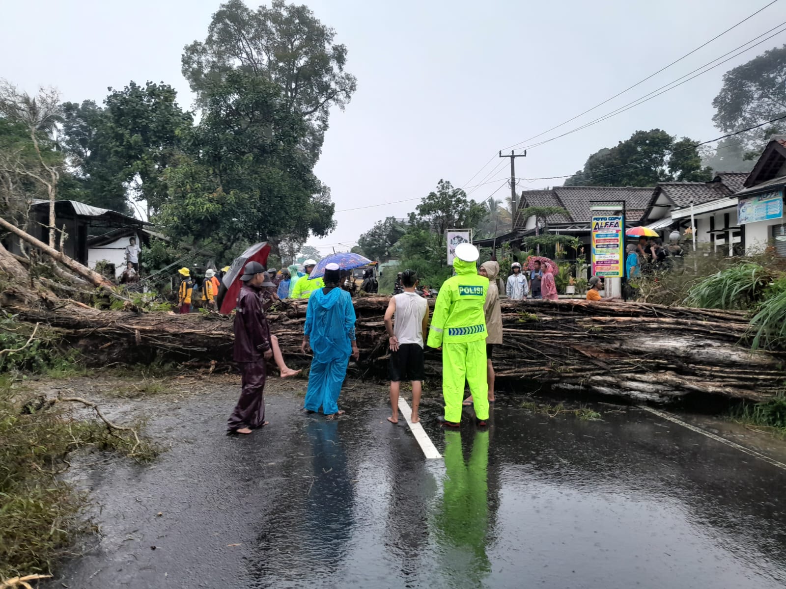 BPBD Kabupaten Tasikmalaya Peringatkan Puncak Musim Hujan pada Maret