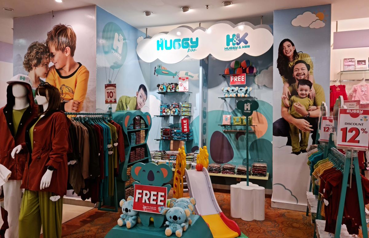 Produk Huggy Boo yang dipamerkan di department store