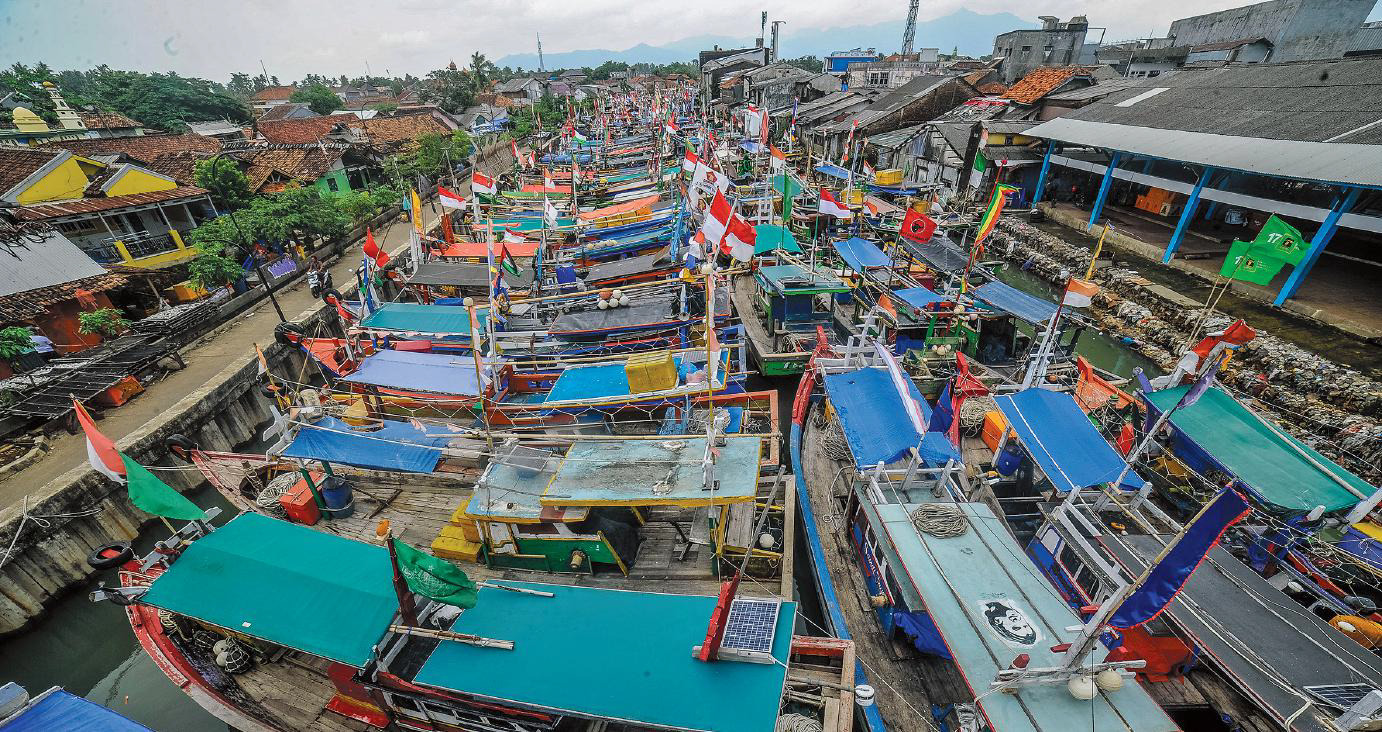 Gelombang 6 Meter, Ratusan Nelayan tidak Melaut 