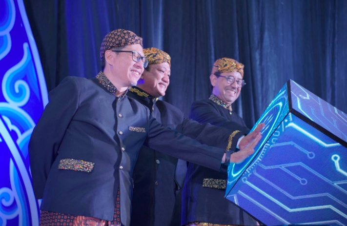 Peluncuran Digital Touch Point (DTP) di Grand Mercure Bandung. 