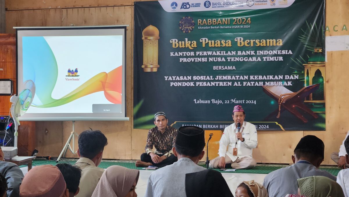 Ada tiga strategi yang disiapkan Bank Indonesia untuk pengembangan ekonomi syariah di daerah.