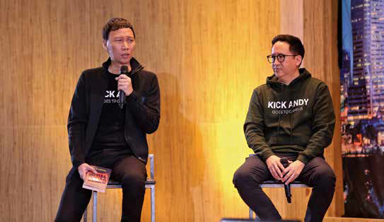 Yoris Sebastian (kiri) dan Bernhard Subiakto.