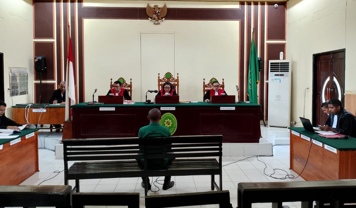 Sidang tuntutan Kades Tuakepa dalam perkara pidana Pemilu di Pengadilan Negeri Larantuka