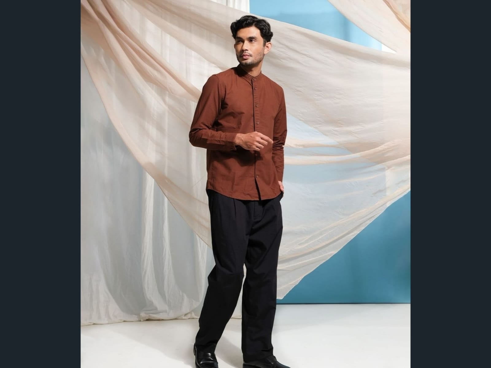 Baju koko dari label Tanah Air, Executive.