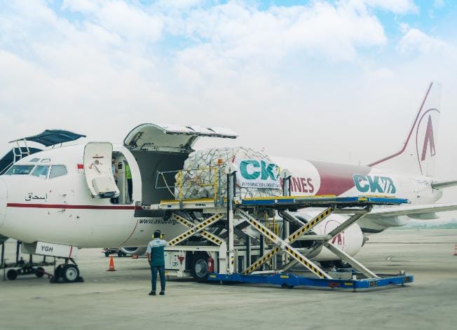 CKB Logistics mengoperasikan armada Boeing 737-300F.