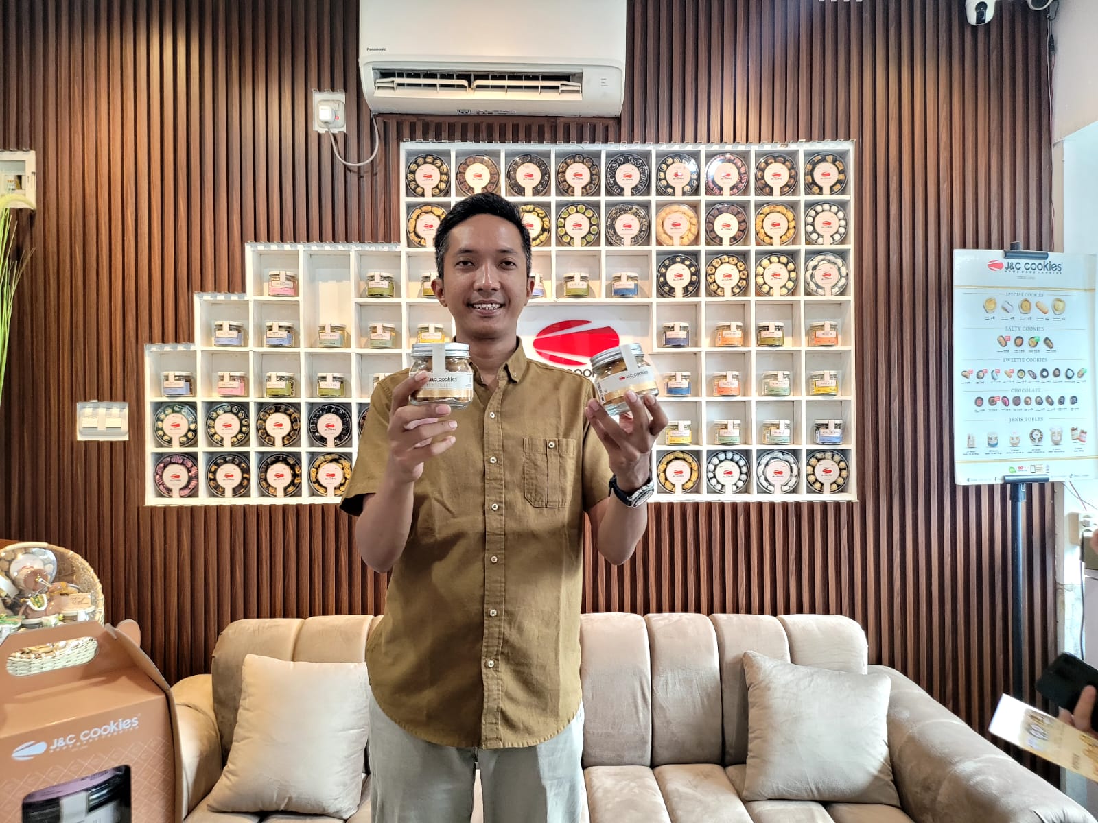 Produsen cookies  PT Joyci Nusantara Cemerlang menghadirkan beragam varian baru pada Ramadan tahun ini 