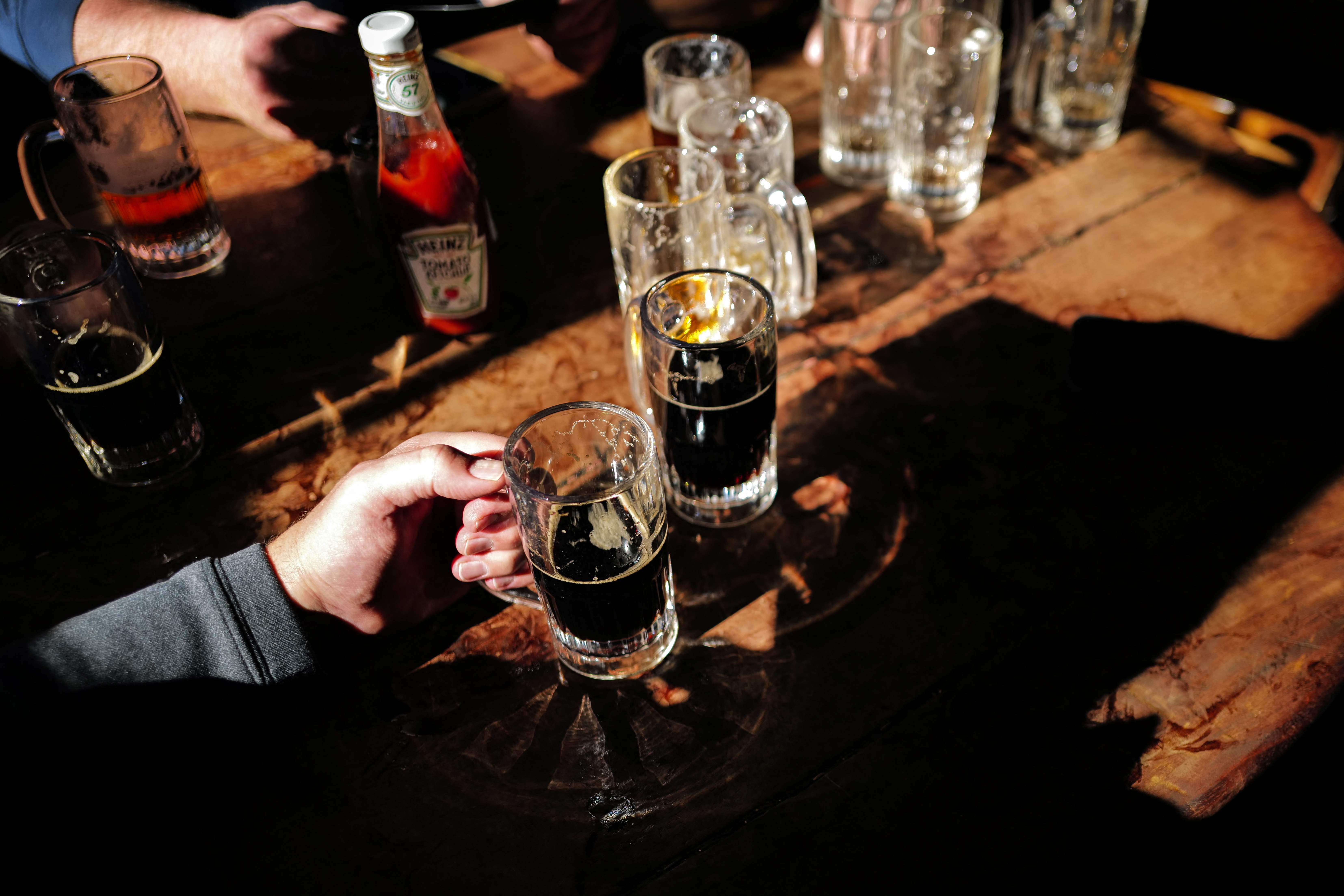 Ilustrasi bar Jakarta