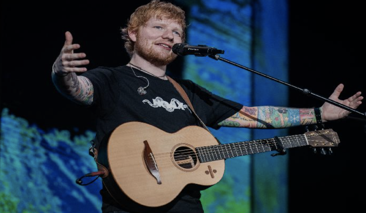 Ed Sheeran main ke Pasar Santa Jakarta Selatan