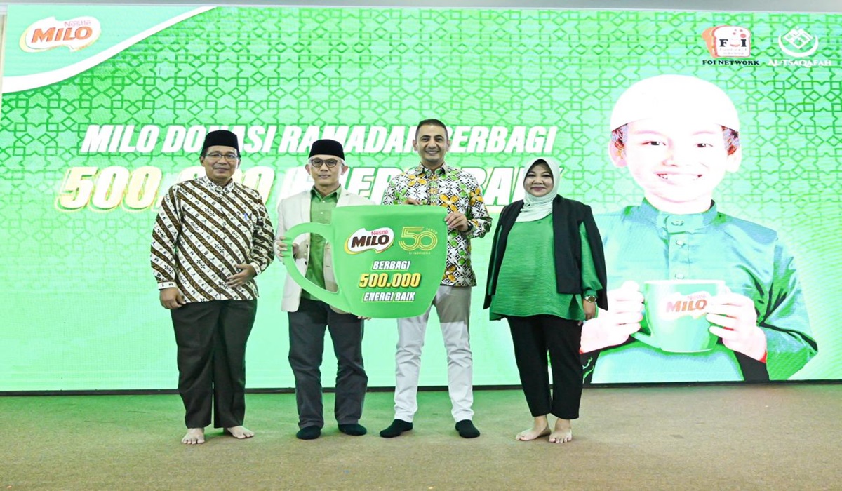 Penyerahan donasi 500.000 gelas Milo bagi anak-anak Sekolah Dasar usia 6-13 tahun di 28 wilayah di Indonesia. 