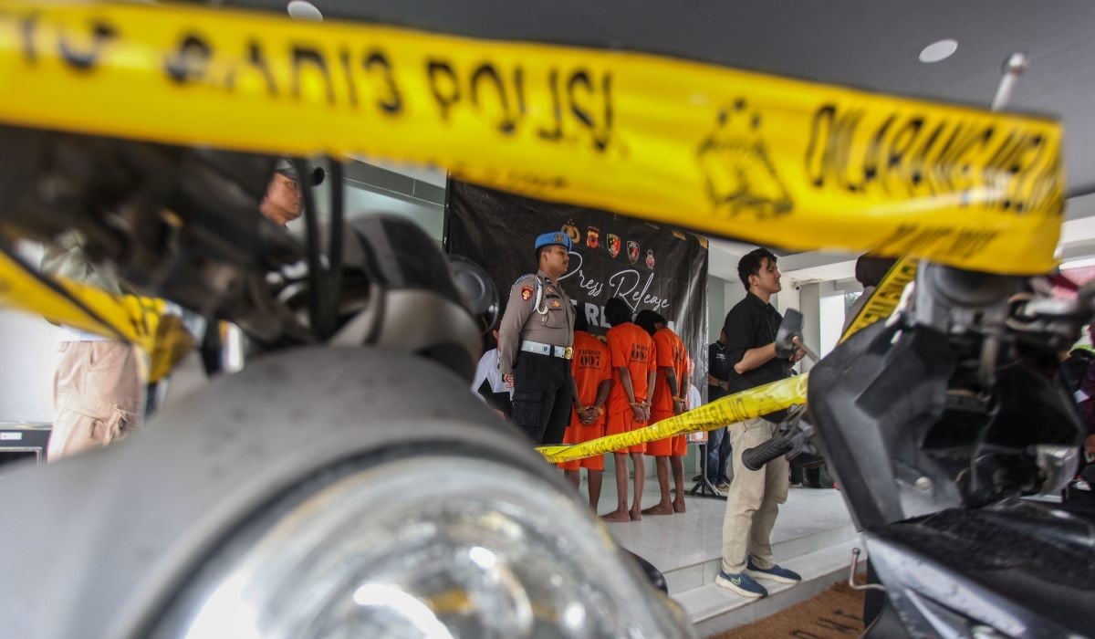 Ilustrasi: sejumlah tersangka kasus perampokan dengan kekerasan dihadirkan