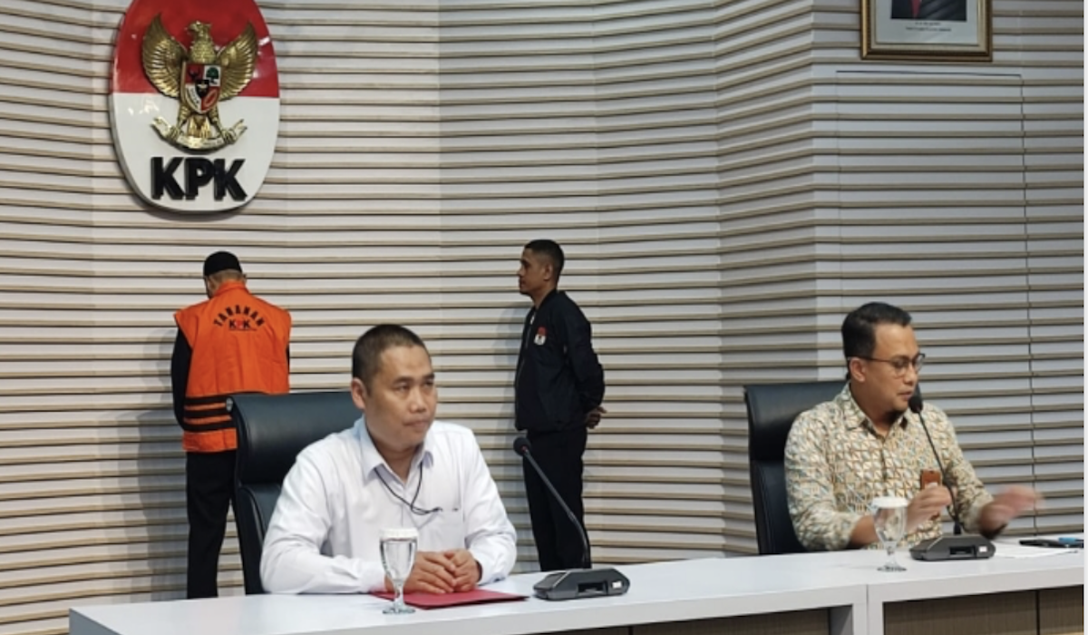 Direktur Komersial PT Manunggaling Rizki Karyatama Telnics (Marktel) Budi Santika divonis 1,5 tahun penjara.