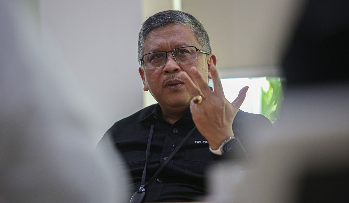 Hasto Sebut Ada Kekuatan Besar di Belakang KPU Sengaja Manipulasi Hasil Pemilu