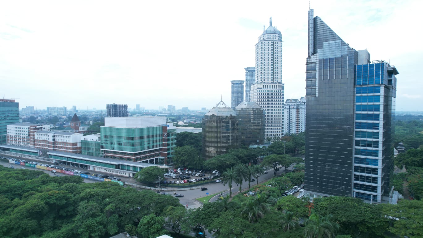 Gedung Lippo Karawaci di Tangerang.