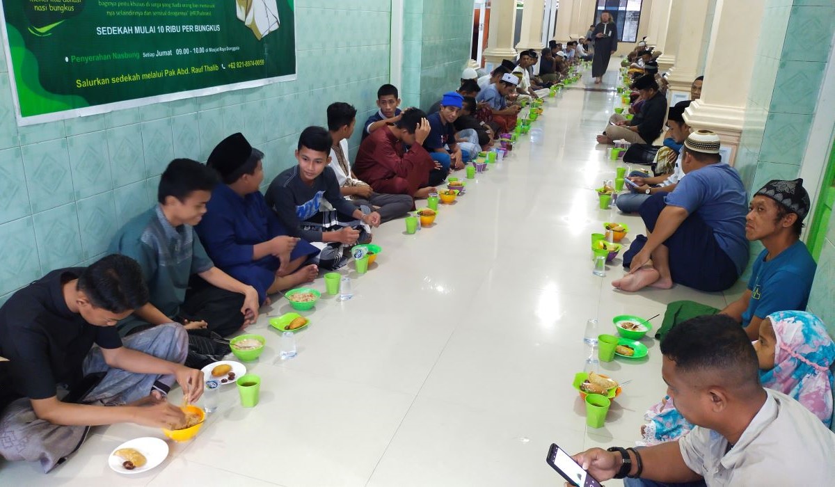 Ramadan Momentum Meningkatkan Kepedulian Sosial