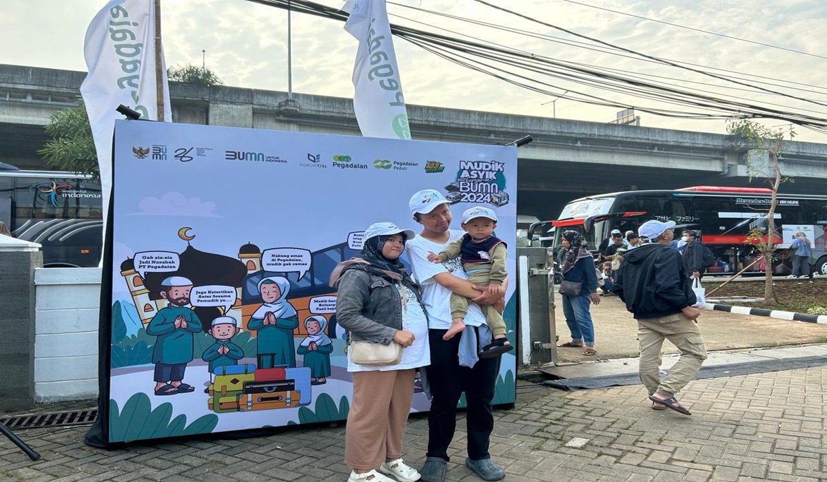 Pegadaian Berangkatkan 1.038 Pemudik dari Jakarta