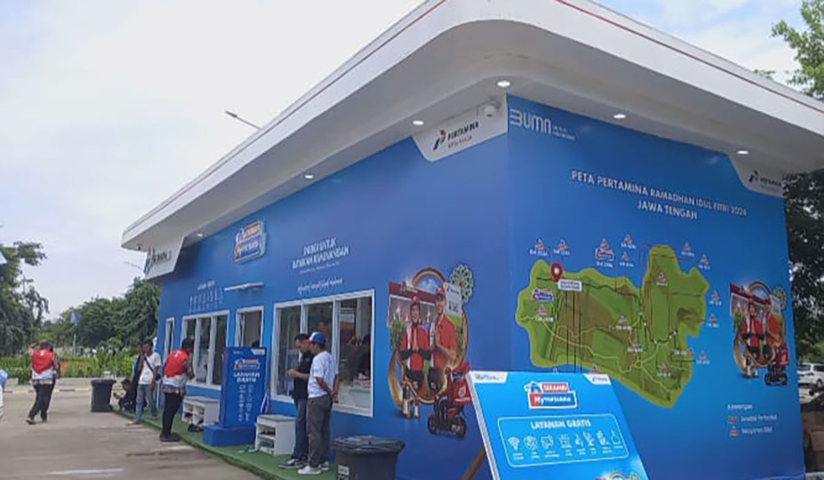 Serambi MyPertamina di rest area Tol Trans Jawa.