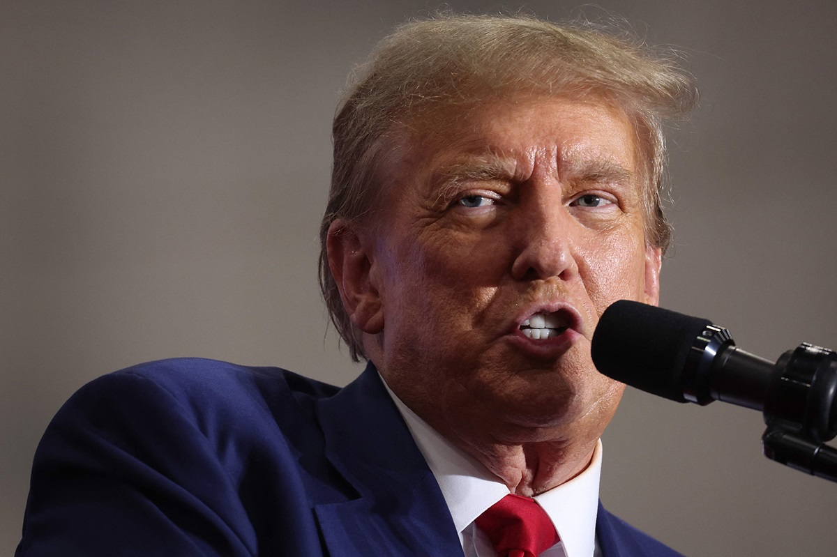 Donald Trump, kandidat Partai Republik untuk Gedung Putih, membandingkan dirinya dengan ikon anti-apartheid, Nelson Mandela