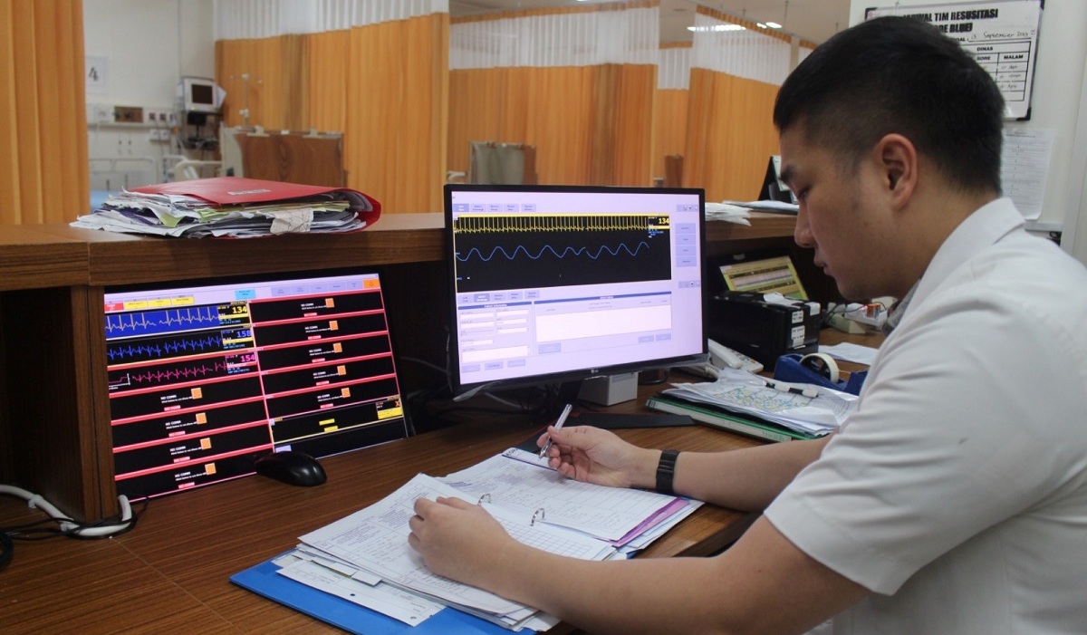 Ilustrasi: beban tugas dan pendidikan calon dokter spesialis. 