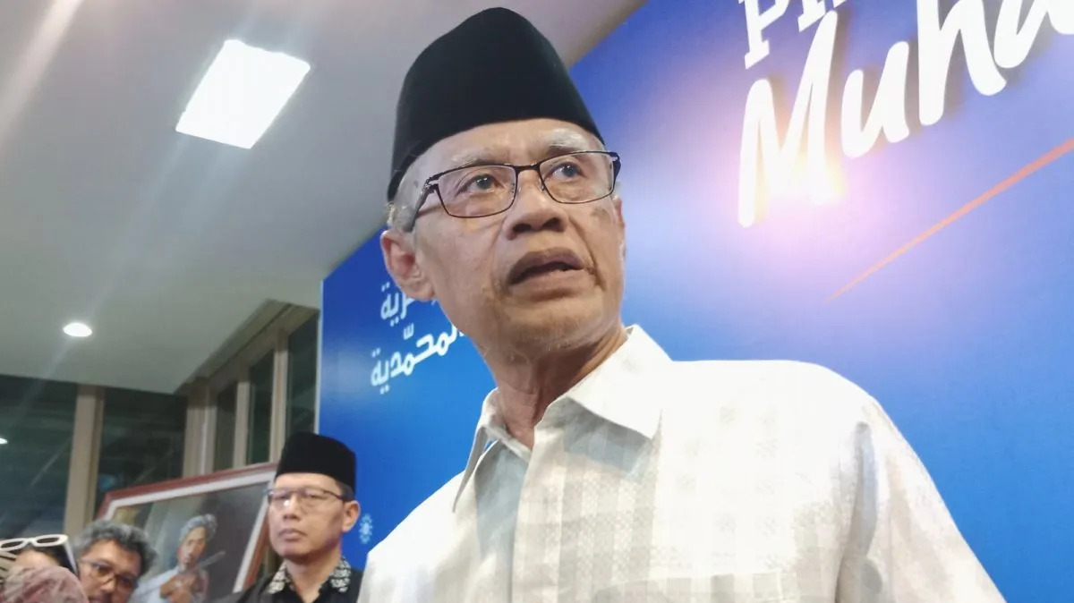 Ketua Umum Pimpinan Pusat Muhammadiyah Haedar Nashir di Kantor PP Muhammadiyah, Jalan Cik Ditiro, Yogyakarta, Sabtu (6/4). 