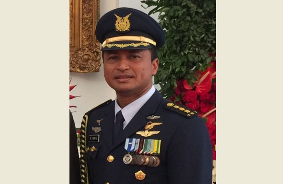 Presiden Joko Widodo atau Jokowi mengangkat Marsekal Madya TBI Mohamad Tonny Harjono sebagai KSAU.