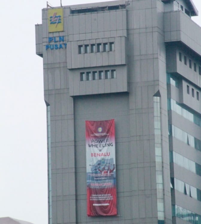 SP PLN menolak skema power wheeling dalam  RUU EBET.