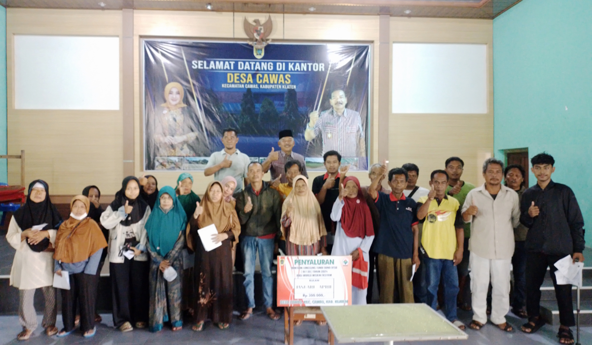 Pemdes Cawas, Kecamatan Cawas, Kabupaten Klaten, Jawa Tengah, menyalurkan bantuan langsung tunai (BLT) dana desa 2024
