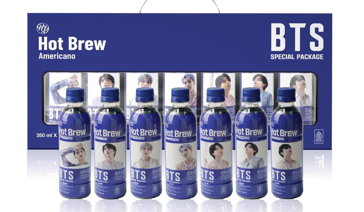 Album Proof BTS  yang hadir dalam kemasan Hot Brew Coffee.