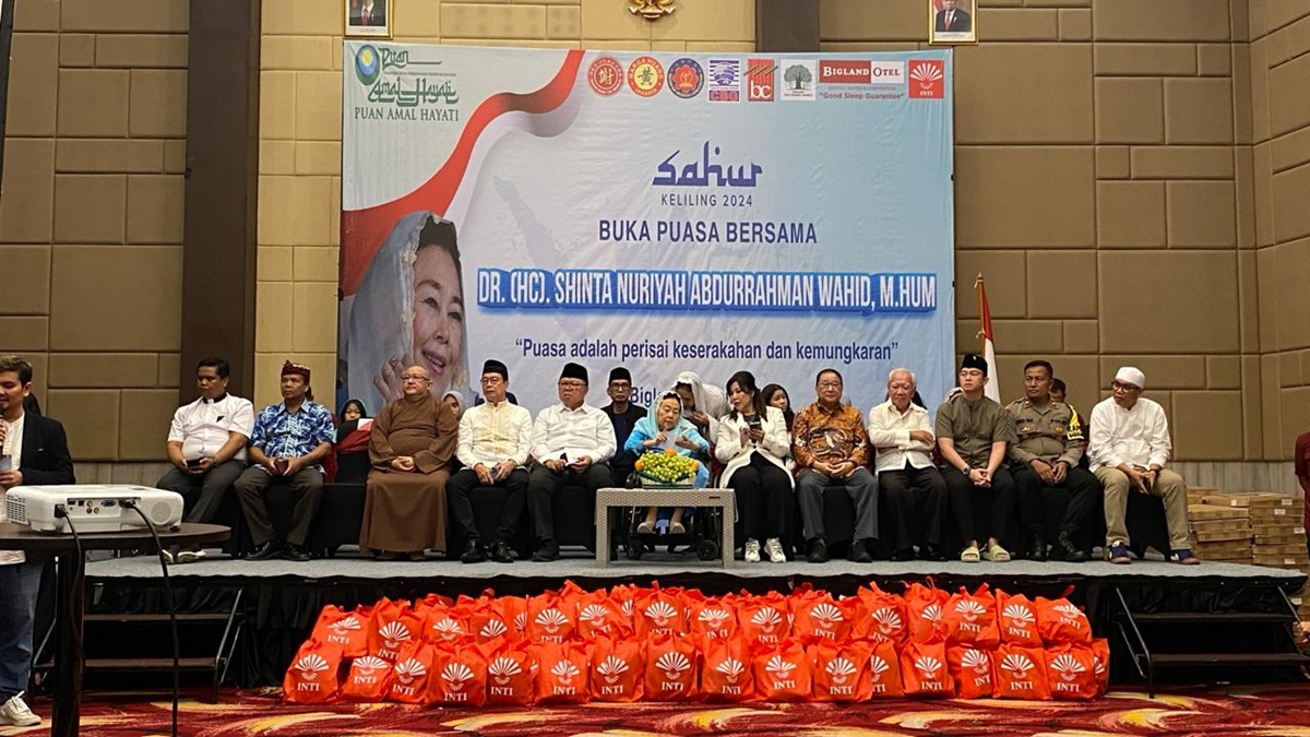 Perhimpunan INTI bersama Bigland Otel Sentul menggelar acara Buka Puasa Bersama yang dihadiri Shinta Nuriyah Abdurahhman Wahid
