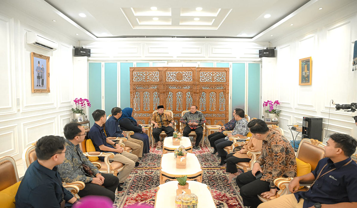  Ketua Dewan Pengawas BPJS Ketenagakerjaan Muhammad Zuhrimengikuti Safari Ramadan di Banjarmasin, Kalimantan Selatan.