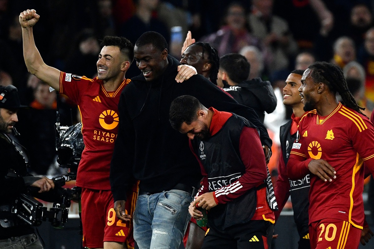 Roma mengkritik keputusan Serie A melanjutkan pertandingan melawan Udinese karena insiden cedera pemain dan jadwal padat 