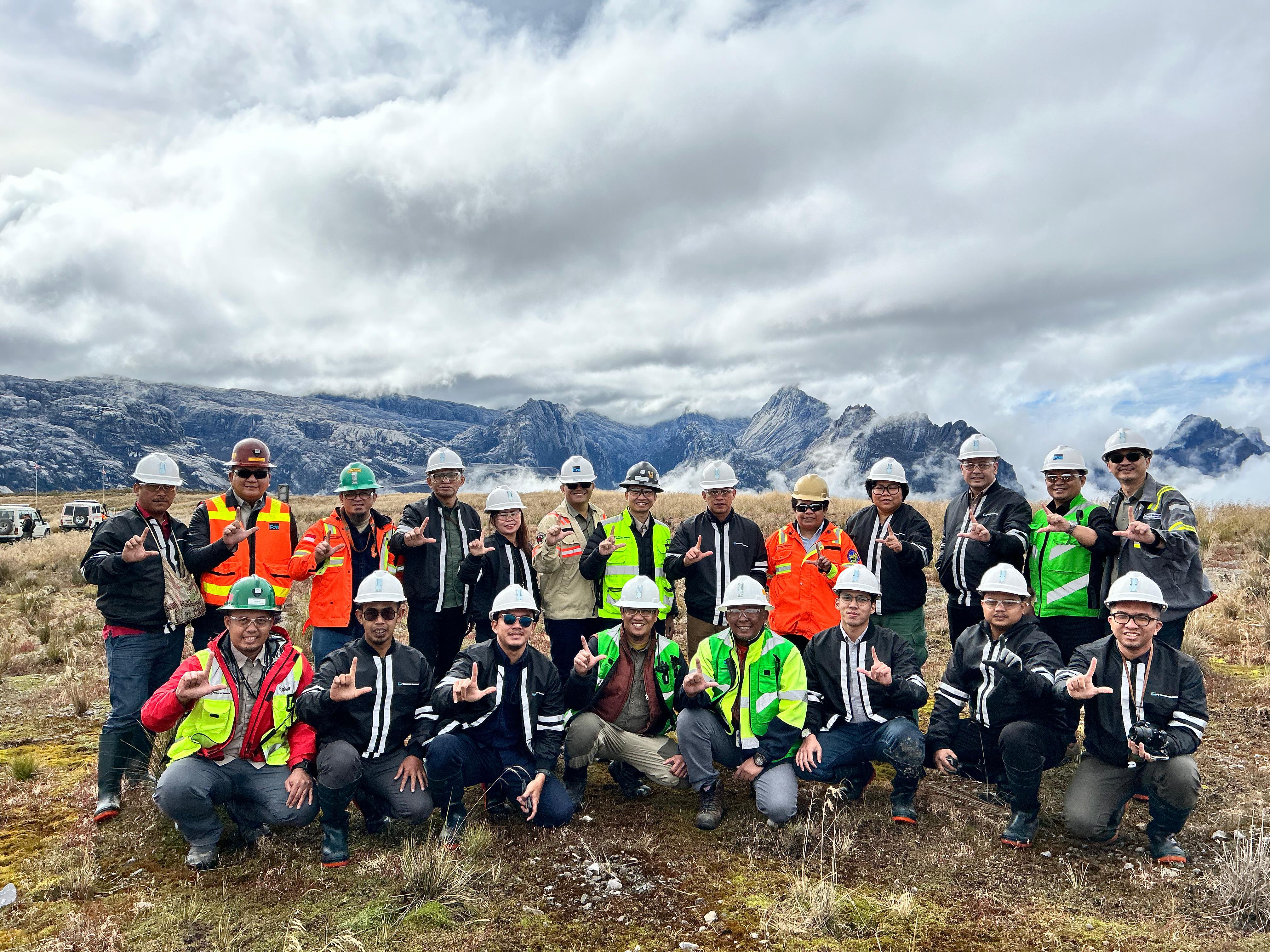 Dirjen PKTL Hanif Faisol Nurofiq mengunjungi wilayah izin pinjam pakai kawasan hutan PT Freeport Indonesia.